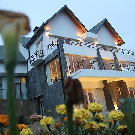 Serenus Boutique Villa Nuwara Eliya Exterior foto